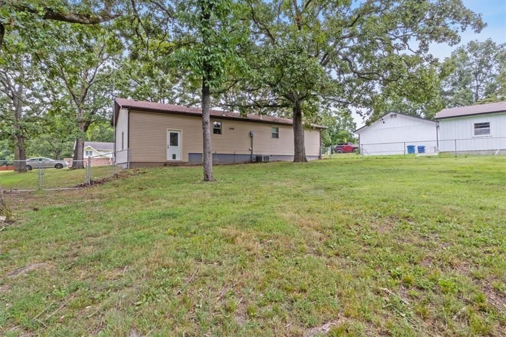 23209 Oakwood Circle — photo 26