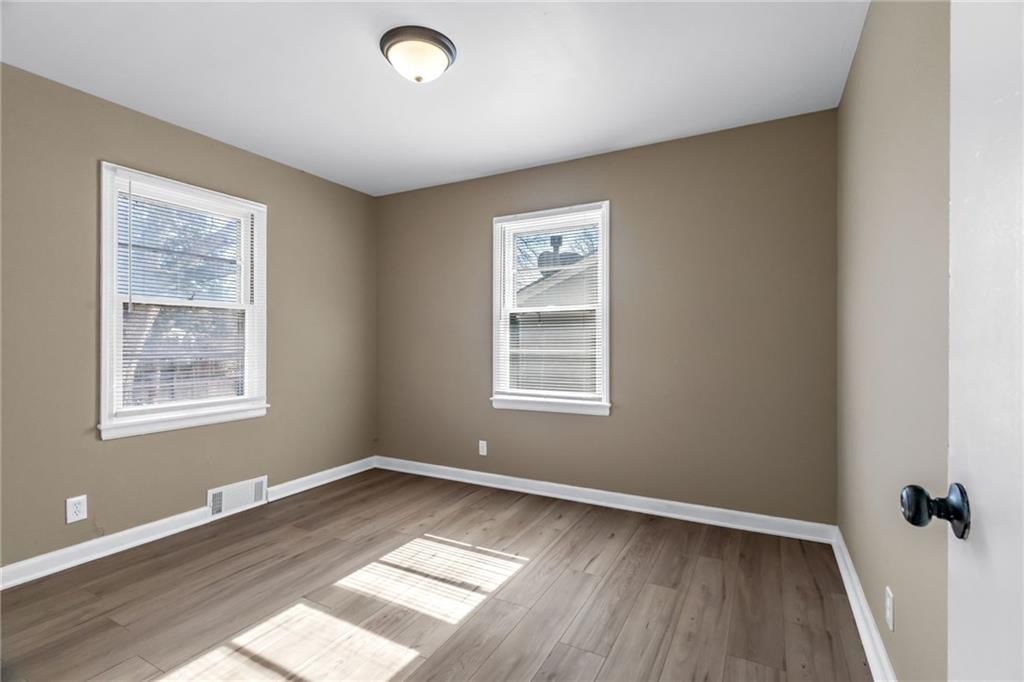 1309 S Main Street — photo 11