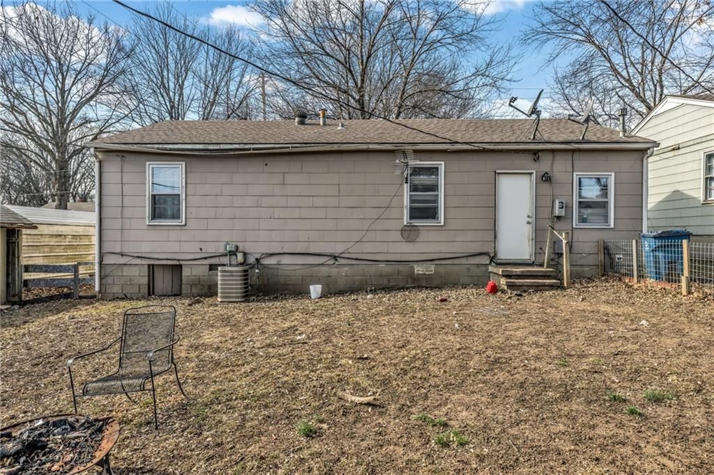 1309 S Main Street — photo 26