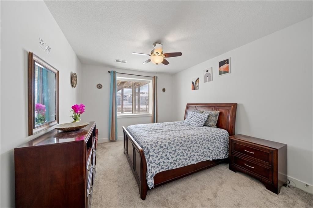 18161 Hauser Street — photo 20
