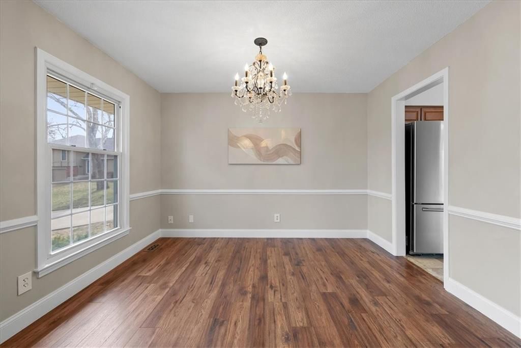 8834 CANDLELIGHT Lane — photo 6