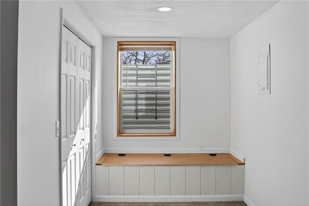 2015 Karlton Way — photo 16