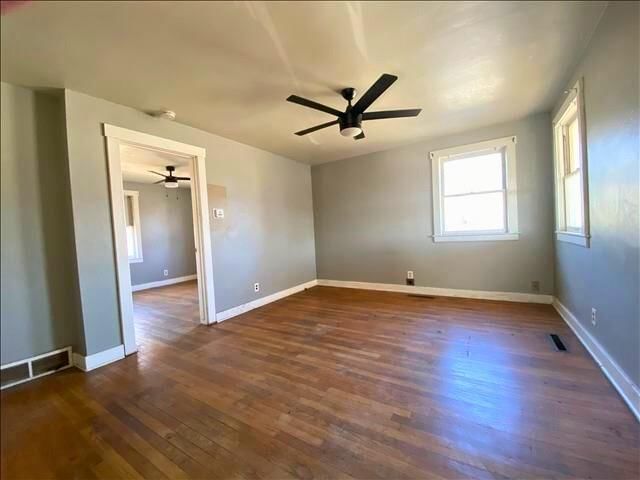Photo 9 of 10 - 1800 ROSE Street, Leavenworth, KS 66048