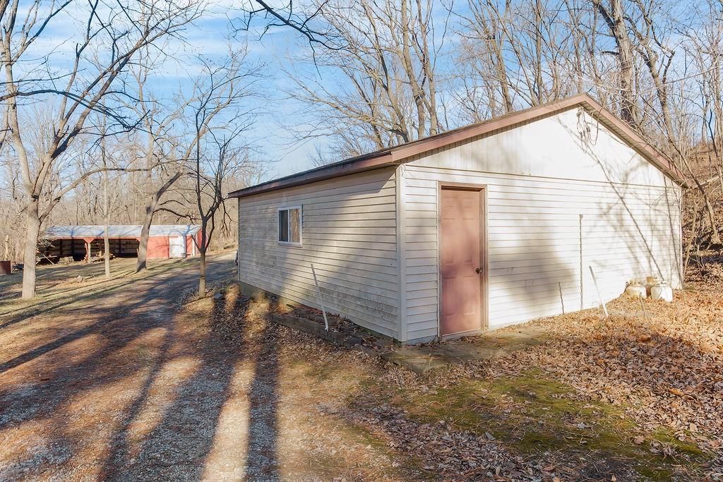 7693 Benner Lake Road — photo 26
