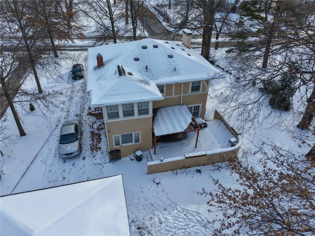 663 Elmdale Road — photo 21