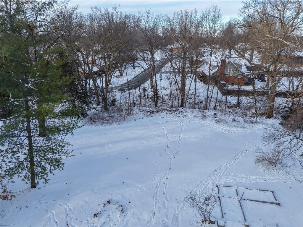 663 Elmdale Road — photo 23