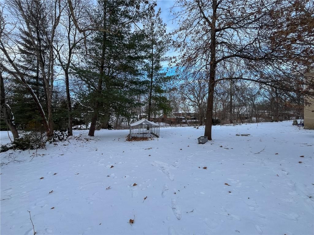663 Elmdale Road — photo 26