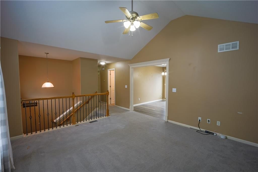 2609 NW 69th Place — photo 5