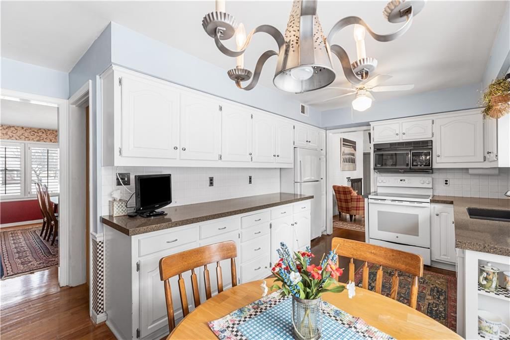 3913 W 57th Terrace — photo 14
