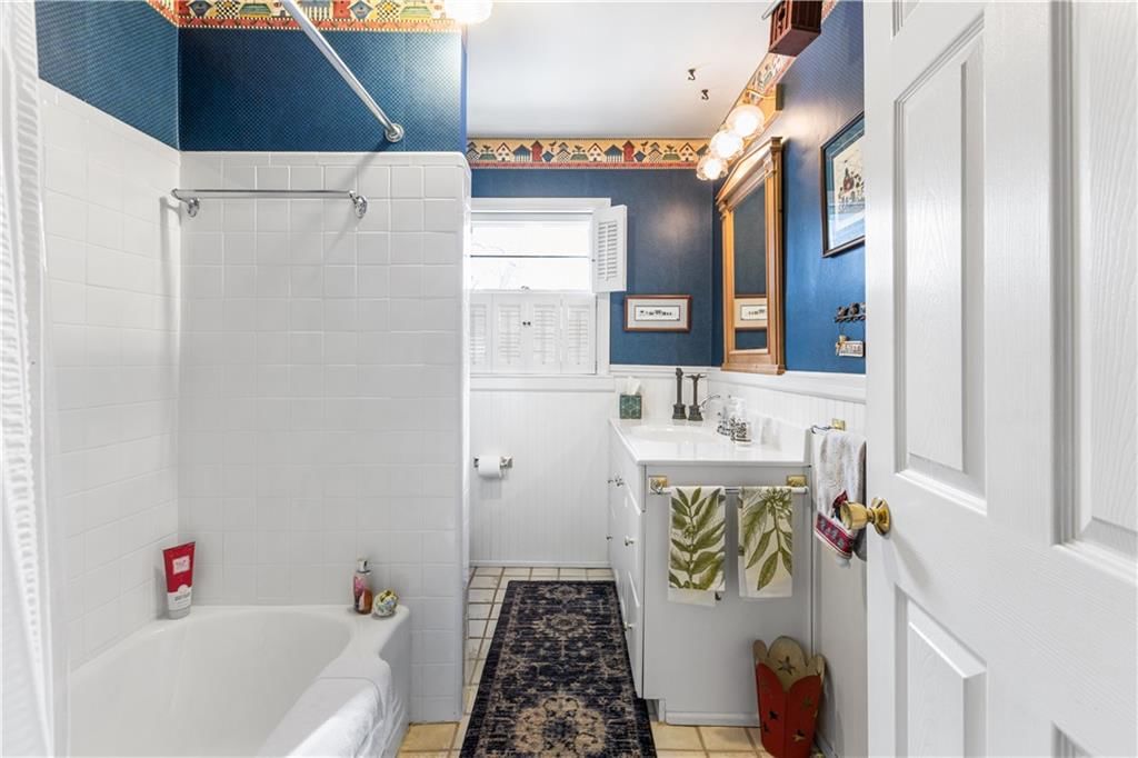 3913 W 57th Terrace — photo 22