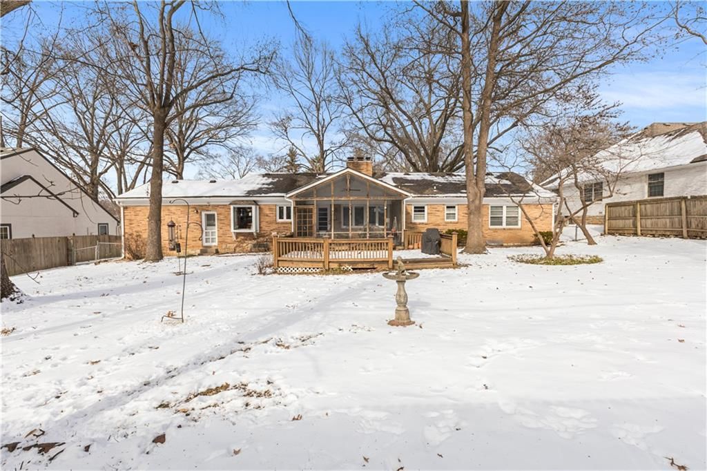 3913 W 57th Terrace — photo 41