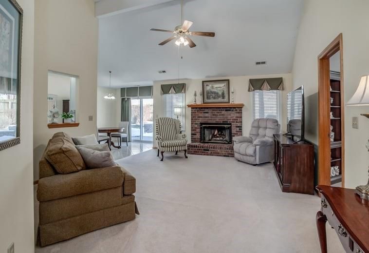 1309 S Pine Street — photo 2