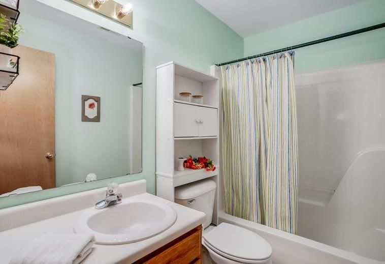 1309 S Pine Street — photo 15