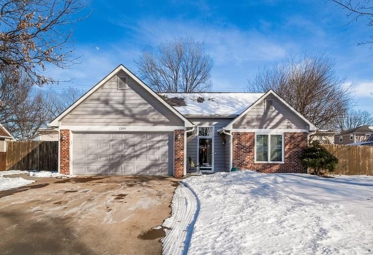 1309 S Pine Street — photo 25