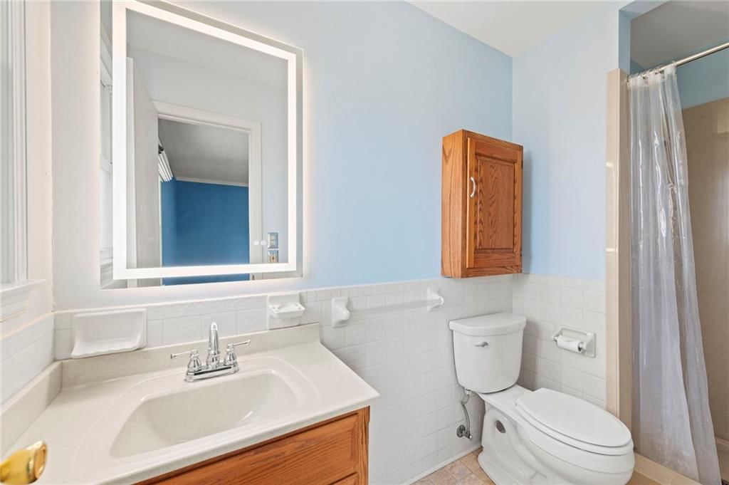 6915 N Woodland Avenue — photo 18