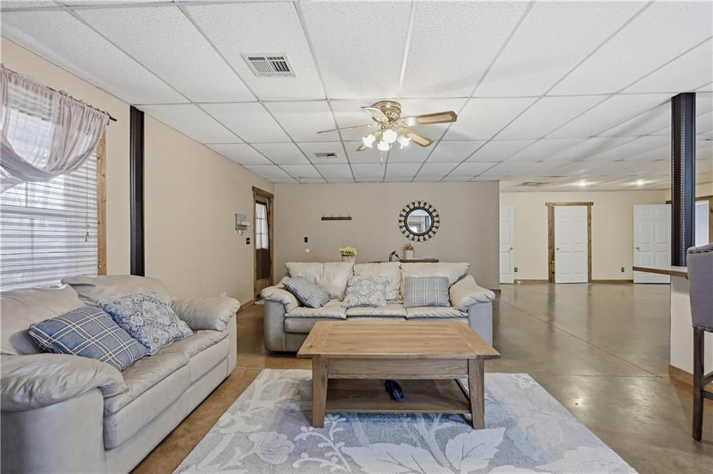 3014 W 4th Street — photo 30