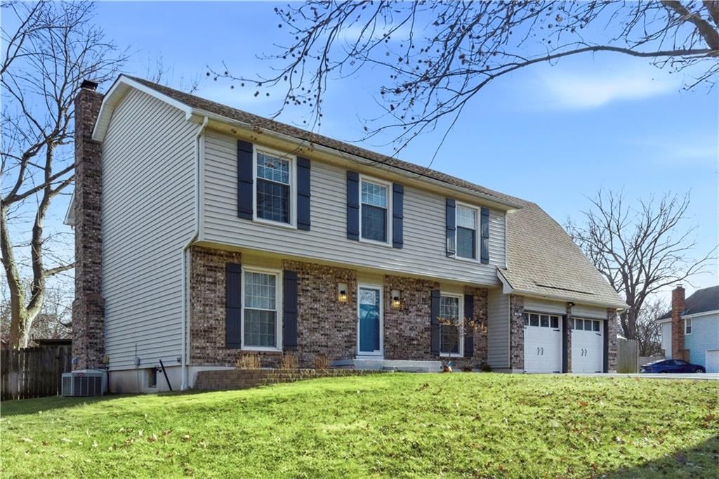 1701 E Sheridan Bridge Lane — photo 3