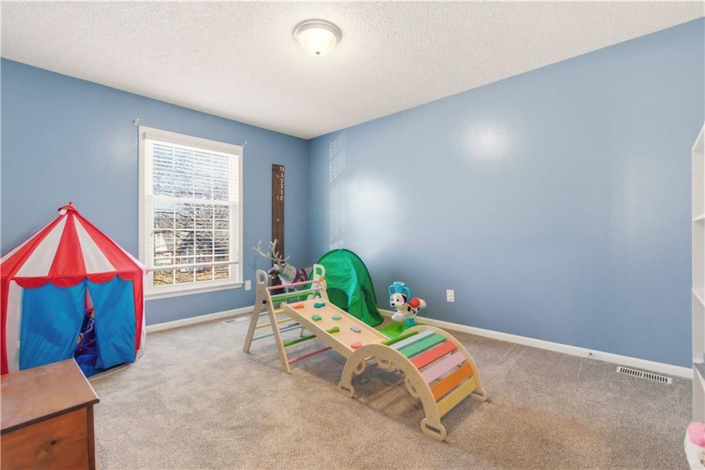 1701 E Sheridan Bridge Lane — photo 35