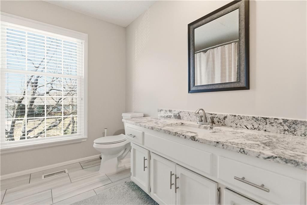 1701 E Sheridan Bridge Lane — photo 36