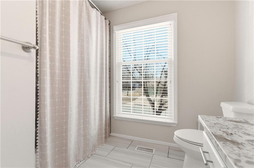1701 E Sheridan Bridge Lane — photo 37