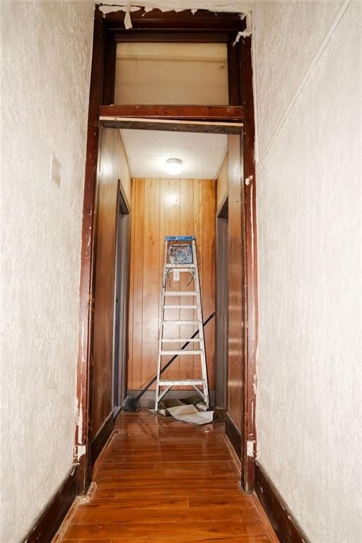 2224 Crawford Avenue — photo 15