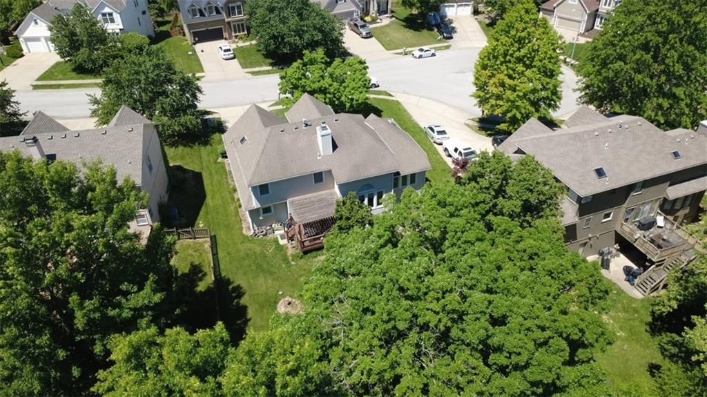 7245 N Myrtle Avenue — photo 34