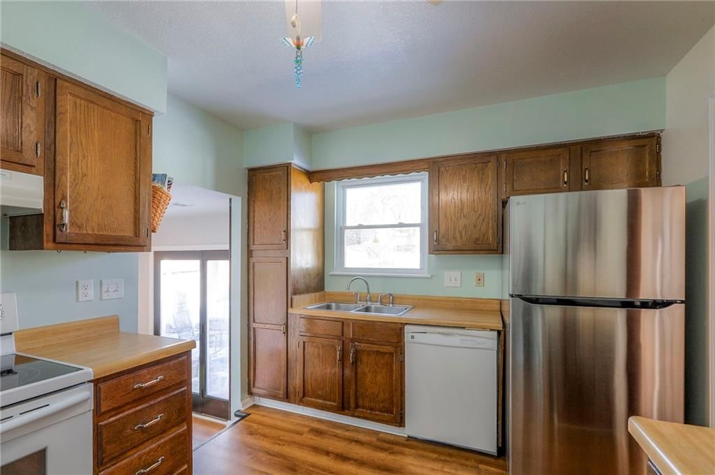 5400 Hazen Avenue — photo 9