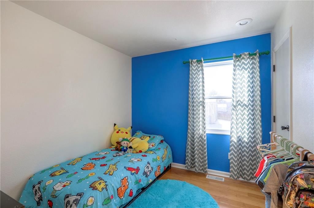 5400 Hazen Avenue — photo 18