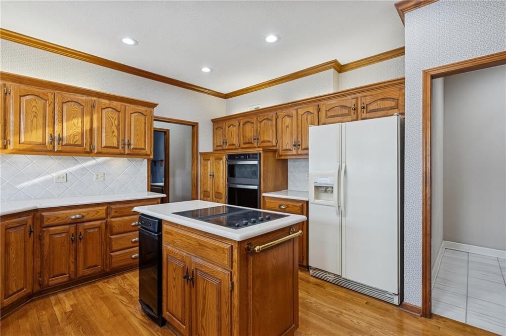 5633 Oakview Street — photo 8