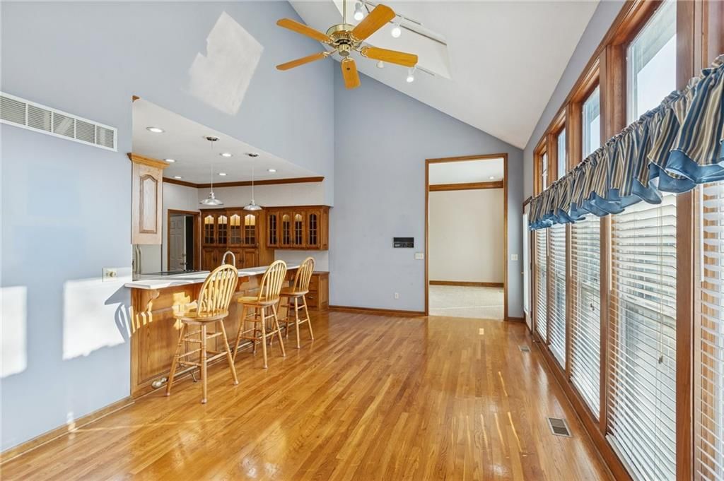 5633 Oakview Street — photo 12