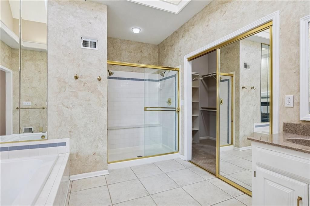 5633 Oakview Street — photo 17