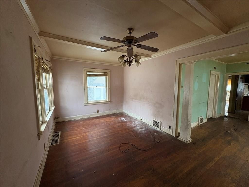 5728 Forest Avenue — photo 4