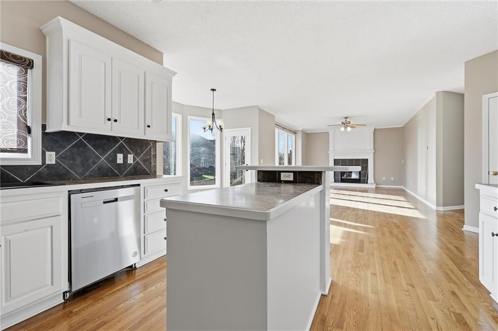 12811 W 137th Court — photo 11