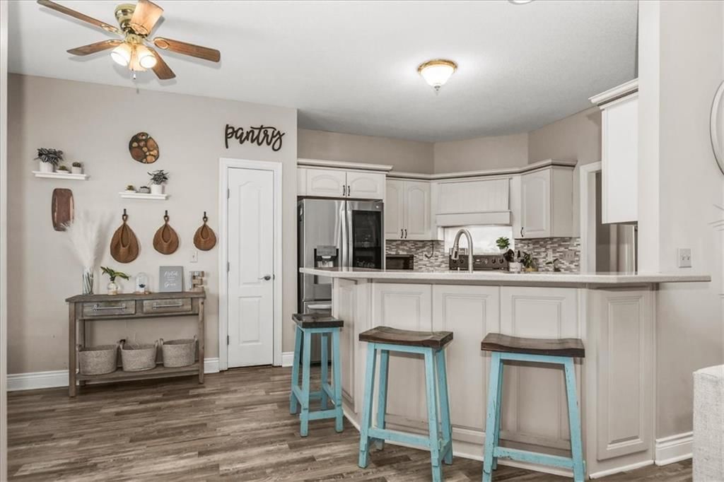 608 Mulberry Street — photo 16