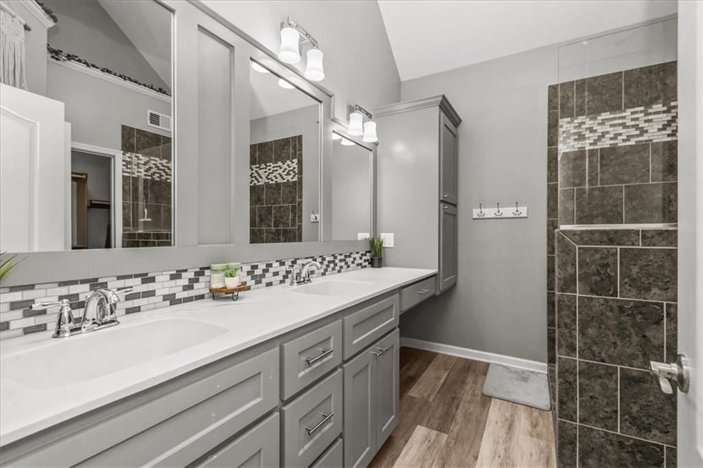 608 Mulberry Street — photo 24