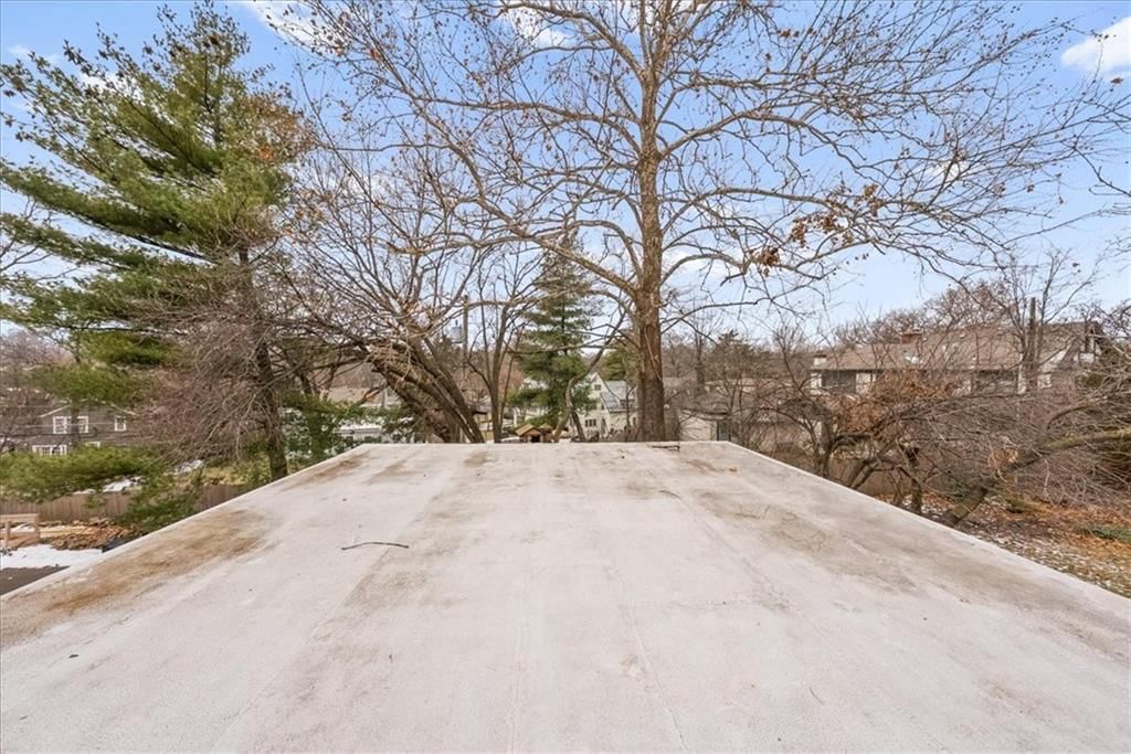 4910 State Line Road — photo 24