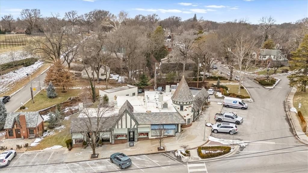 4910 State Line Road — photo 41