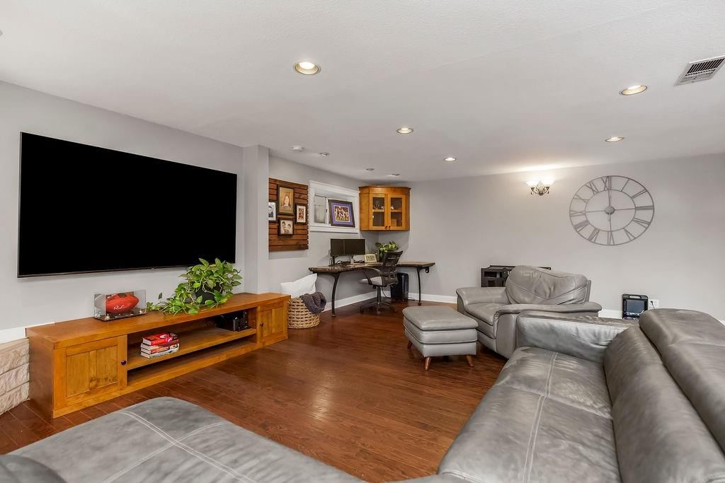 939 NW South Shore Drive — photo 5
