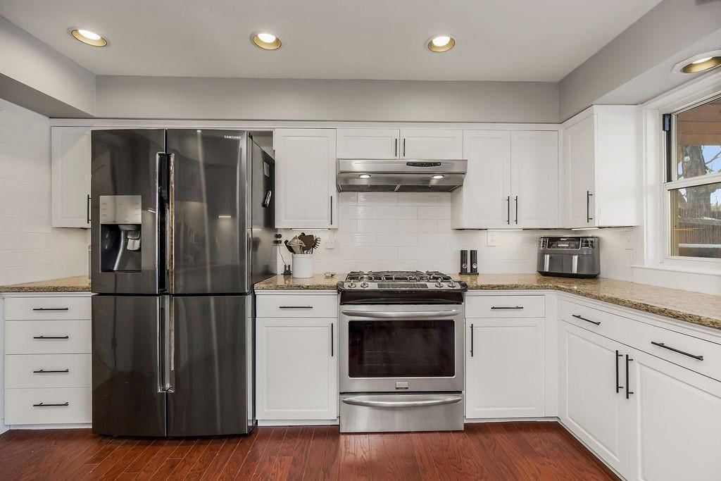 939 NW South Shore Drive — photo 9