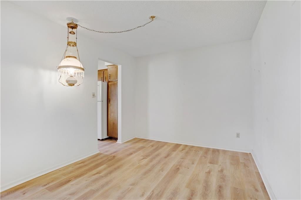 10219 Conser Street — photo 5