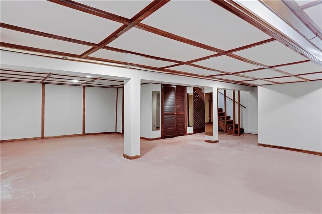 10219 Conser Street — photo 15