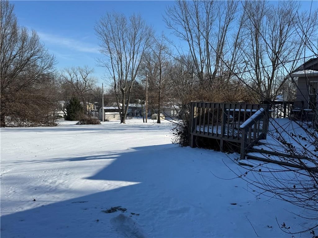 806 Lexington Road — photo 2