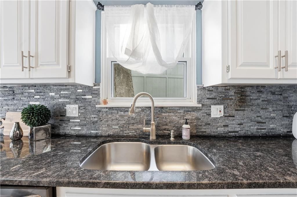 1266 N Prince Edward Street — photo 10
