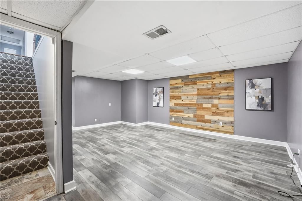 1266 N Prince Edward Street — photo 23