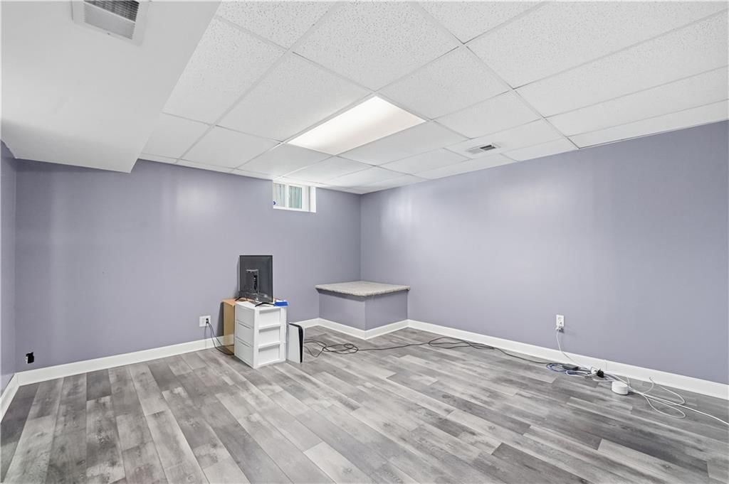 1266 N Prince Edward Street — photo 29