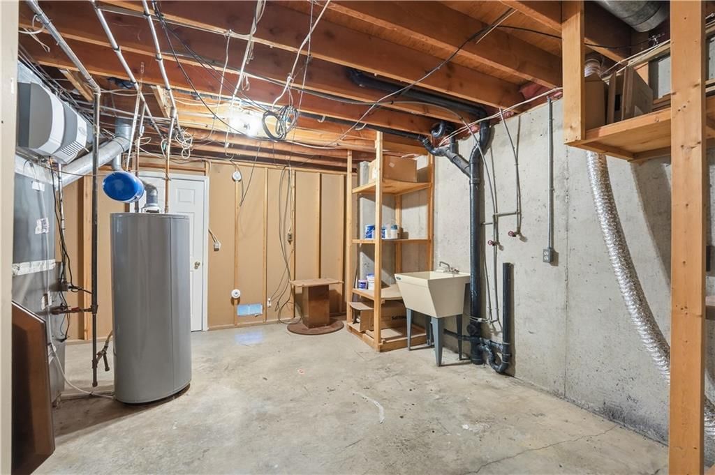 1266 N Prince Edward Street — photo 30