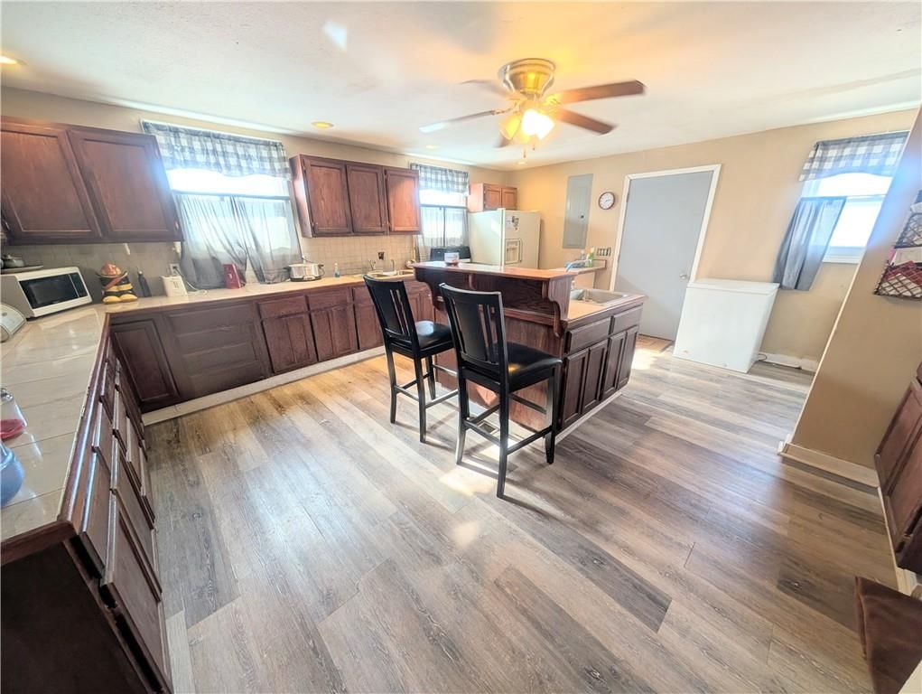 410 S Chestnut Street, Iola, KS