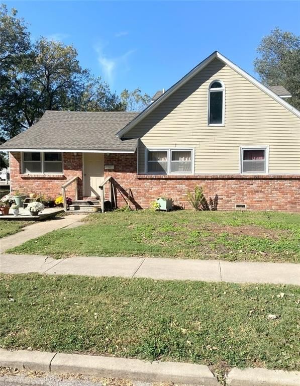 410 S Chestnut Street — photo 2