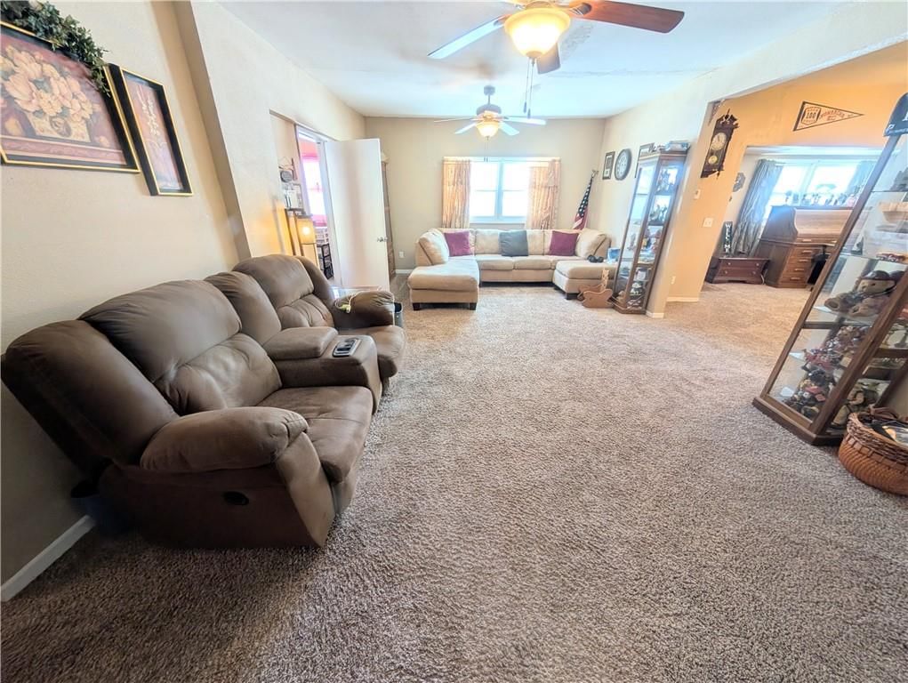 410 S Chestnut Street — photo 14