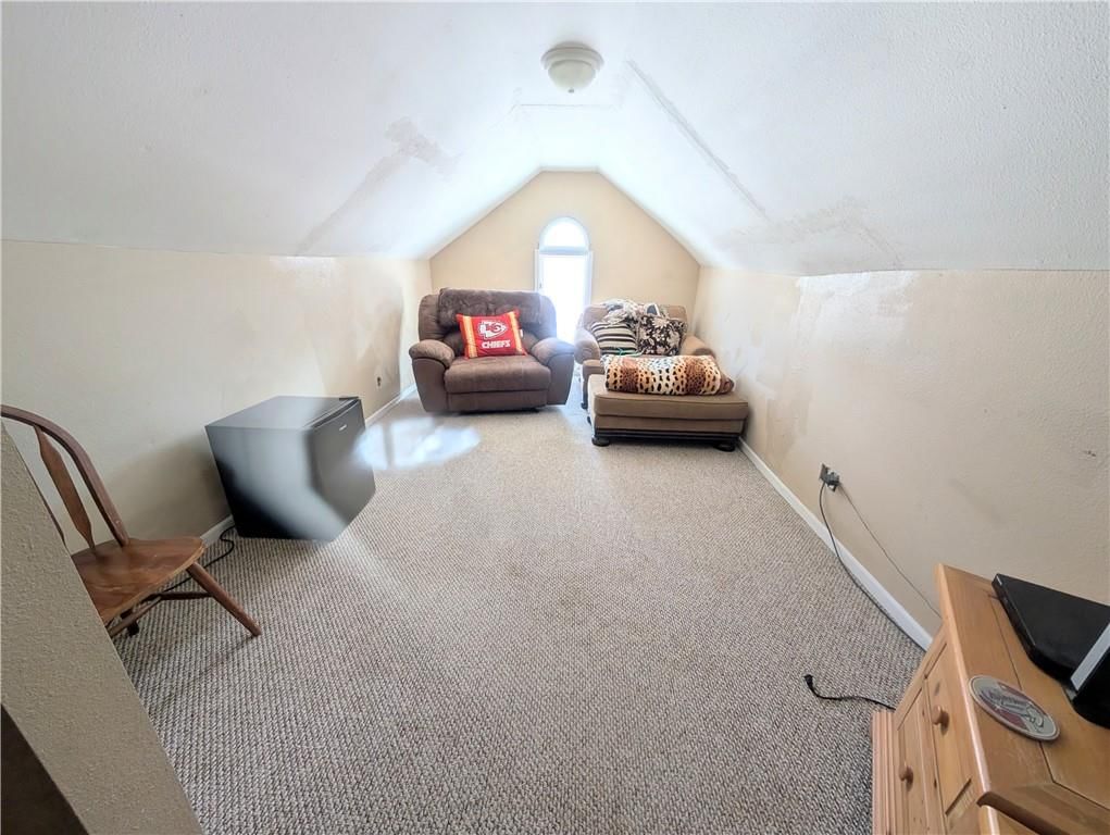 410 S Chestnut Street — photo 29